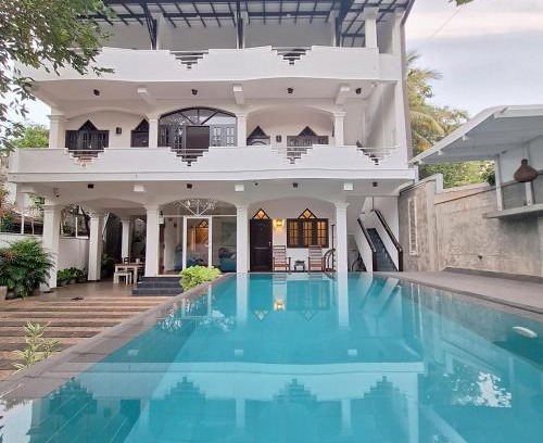 Thiranagama Resort | Villa Goodwill Paradise: Rated 9.3, Oceanfront Retreat Awaits