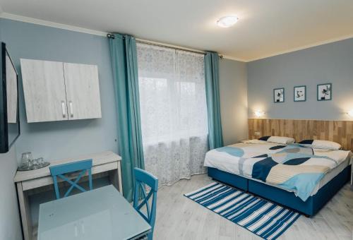 Berehove House | Villa Grey House: Child-Friendly Stay with 9.9 Rating