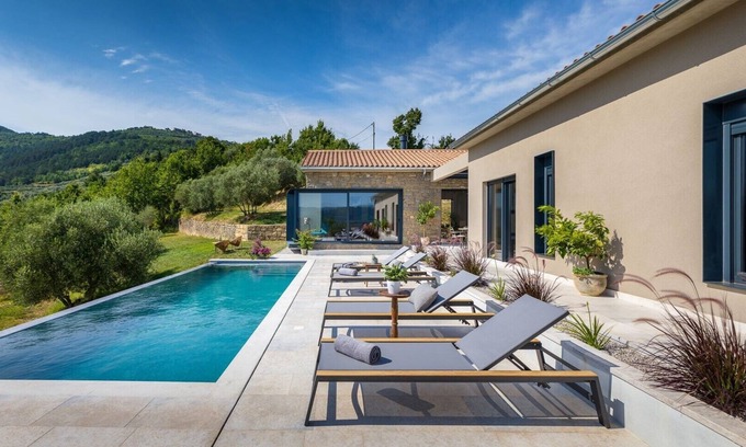 Oprtalj Villa | Villa Horto - Amazing villa wth private pool and panoramic view, in one of Croatia's most beautiful regions