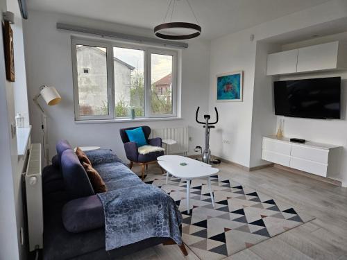 Skopje Villa | Villa Hris: Family-Friendly Retreat with WiFi & Netflix