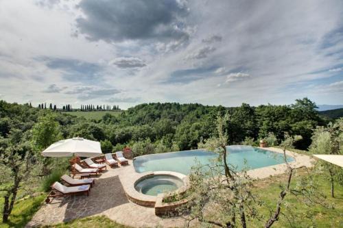 San Casciano in Val di Pesa Villa | Experience Villa Il Conventino: Pet-Friendly Retreat with Pool