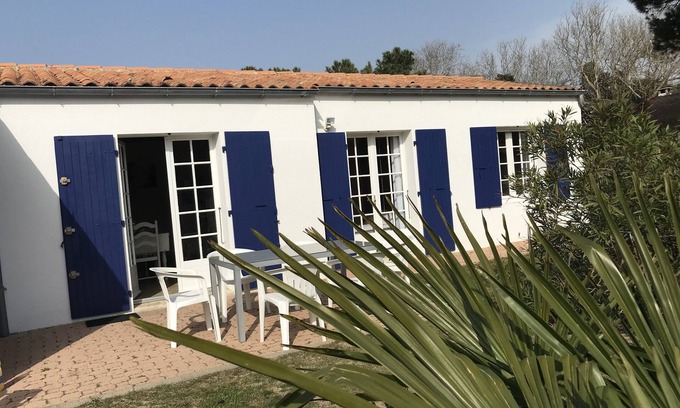 Domino Villa | Beachside Villa Île d'Oleron DOMINO with Ocean Views
