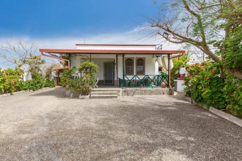 Padula Fede House | Discover Villa Imma by BarbarHouse: Family-Friendly Retreat