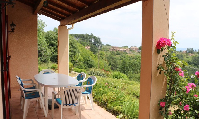 Planzolles Villa | Family-Friendly Retreat in the Heart of Ardèche - Rated 9.6