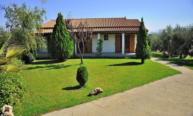 Adele Villa | Ideal Villas Complex with Private Pool for Group Getaways