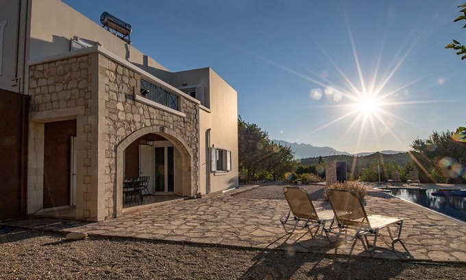 Douliana Villa | Discover a Villa in Almyrida with Private Pool & Sea Views
