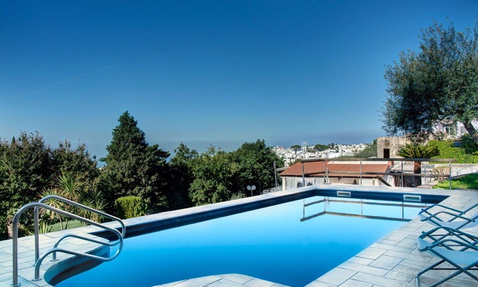 Anacapri Villa | Villa in Anacapri with 3 bedrooms sleeps 5