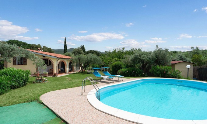 Bibbona Villa | Family-Friendly Villa in Bibbona with 2 Bedrooms