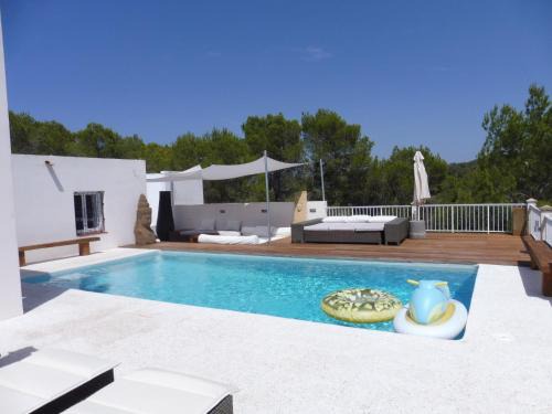 Sant Josep de sa Talaia Villa | Discover Belvilla by OYO Casa Loma: 4-Star Family Retreat
