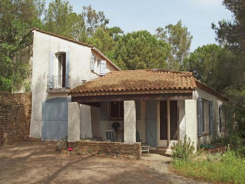 Pardigon Villa | Family-Friendly Villa Steps from the Sea in Cavalaire sur Mer