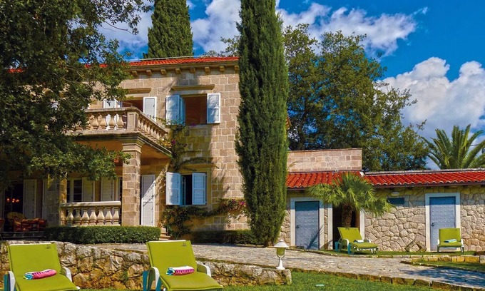 Cilipi Villa | Villa in Čilipi near Dubrovnik with Pool