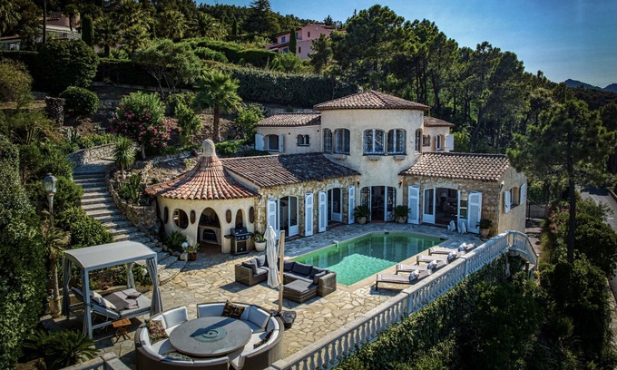 Theoule-sur-Mer Villa | Villa in Theoule Sur Mer with Breathtaking Ocean Views