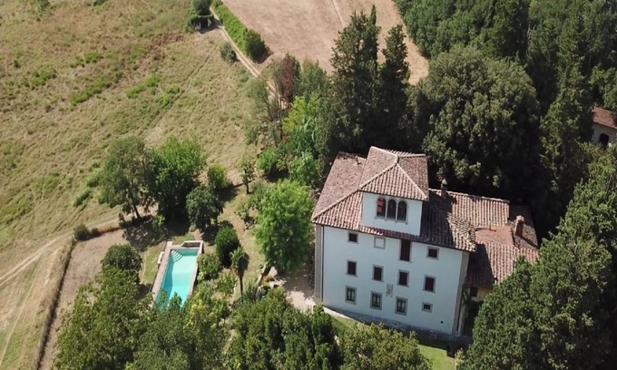 Rignano sull'Arno Villa | Discover Belvilla by OYO Villa Pepi: Pet-Friendly Retreat