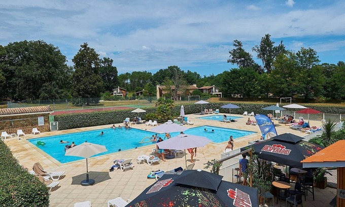 Salles Villa | Enchanting Villa with Pool and Castle Views