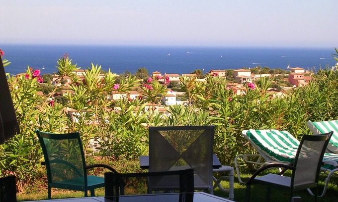 Sainte-Maxime Villa | Scenic Villa with Pool & Ocean View Near St-Tropez