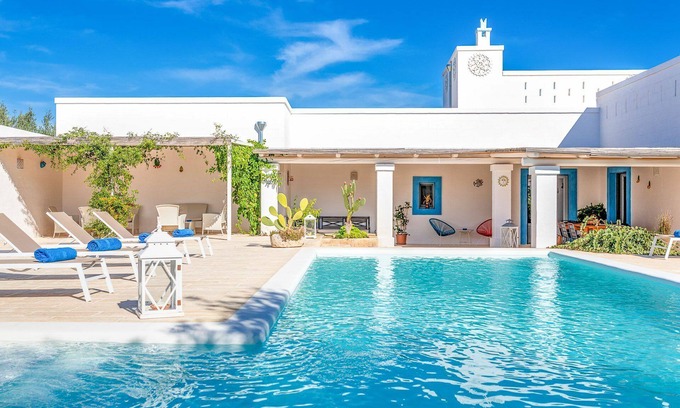 Pezze di Greco Villa | Elegant Villa in Savelletri Di Fasano with Private Pool