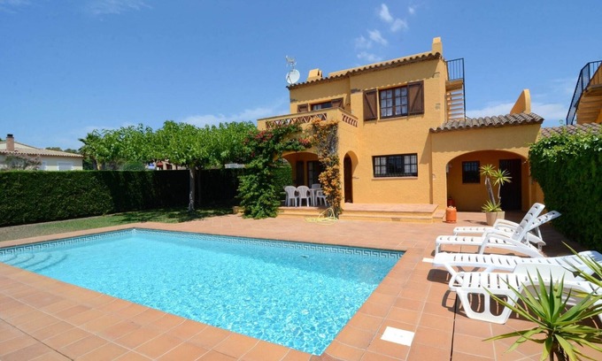 La Torre Vella Villa | Villa in L’Estartit near Sandy Beaches