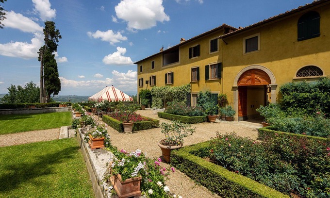 Greve in Chianti Villa | Spacious Villa in La Presura with Private Pool and Spa
