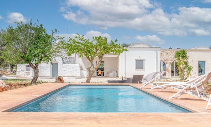 Latiano Villa | Spacious Villa in Latiano with Pool & Family Amenities