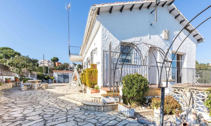 Lloret Blau Villa | Villa in Lloret de Mar with Pool & Sea Views