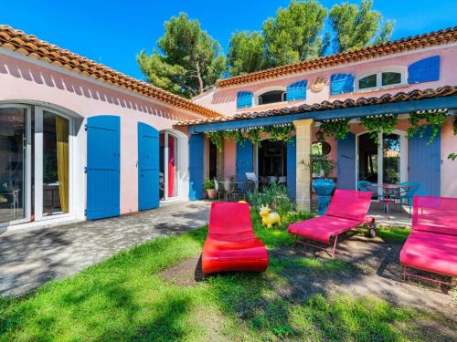 Martigues Villa | Relaxing Villa in Martigues with Private Pool & Ocean View