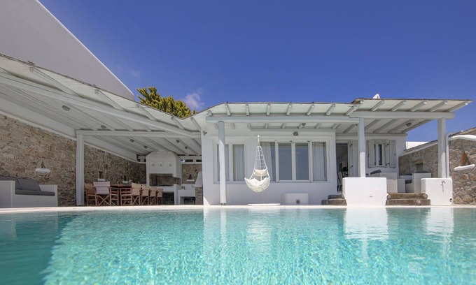 Kalafatis Villa | Elegant Villa Oasis with Ocean View Pool in Mykonos