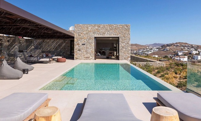 Mykonos Town Villa | Elegant Mykonos Villa with Private Pool and Spa for 10