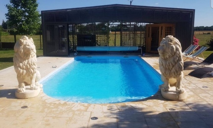 Saint-Clair-d'Arcey Villa | Villa in Normandy with private heated pool