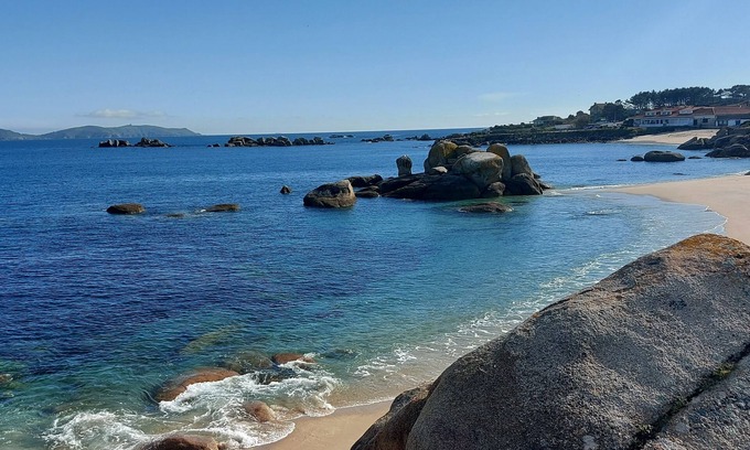 San Vicente do Grove House | Oceanfront Villa in O Grove with Pool and Spa Amenities