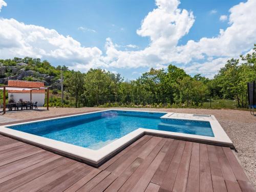 Neoric Villa | Relax at Bonaventura Countryside Villa Near Split