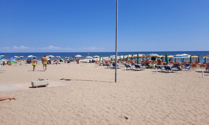 Jesolo Pineta Villa | Villa in Pineta: Relax by the Beach with Ocean Views