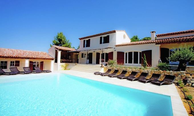 Martres-Tolosane Villa | Elegant Villa in Provence with Private Pool Retreat