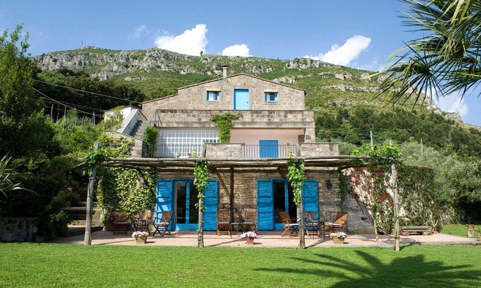 San Pietro Villa | Villa in Sorrento with 6 bedrooms sleeps 12