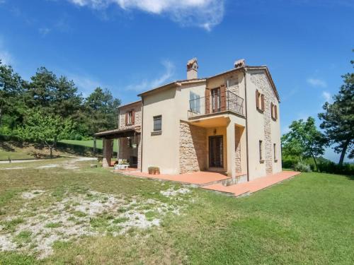 Tavoleto Villa | Pet-Friendly Oasis at Belvilla by OYO Casale Verbena