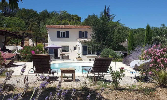 Grand Sud House | Idyllic Villa Near Aix-en-Provence with Private Pool & Spa