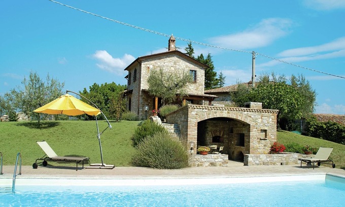 Umbertide Villa | Top-Rated Pet-Friendly Retreat at Belvilla by OYO Villa Monte Acuto