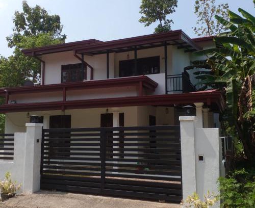 Gampaha House | Family-Friendly Villa in Yakkala, Gampaha with Great Ratings