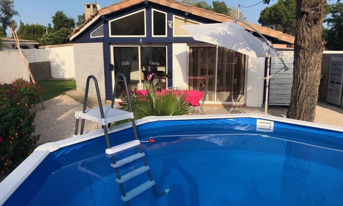 Le Grau-dʼAgde Villa | Charming Beachfront Villa with Private Pool, Rated 9.4/10