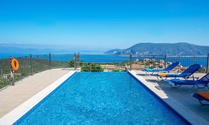 Katsarata Villa | Inviting Villa Ireni Fiskardo with Private Pool & Kitchen