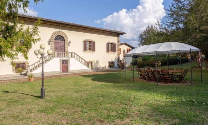 Vicchio House | Spacious Vacation Home Isabella in Vicchio for 10 Guests