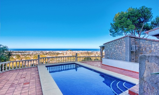 Denia Villa | Villa 'Isabella': Private Pool, Oceanfront Escape Awaiting You