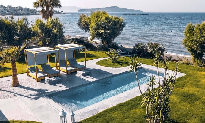 Agii Apostoli Villa | Villa Isalos I: Oceanfront Bliss with Heated Pool Access