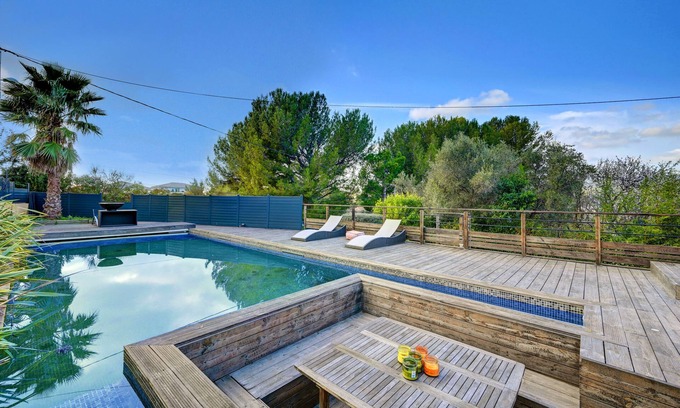 Allauch Villa | Villa Jesse: Unique Comfort with Pool & Ocean Views Near Marseille