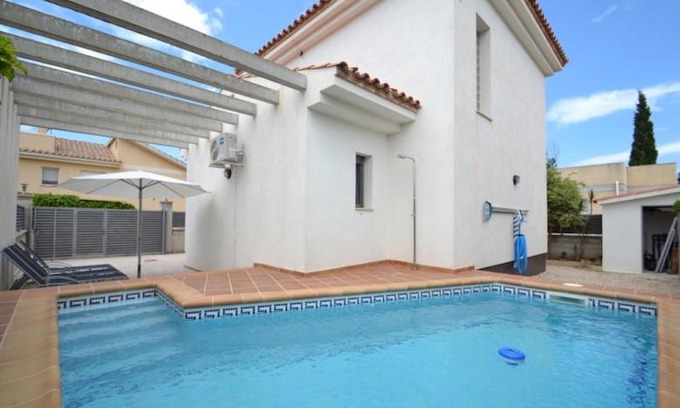 Riumar Ski Chalet | Oceanfront Villa Joan: Pet-Friendly Getaway with Pool