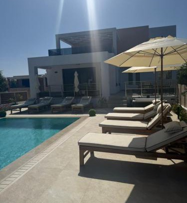 Argassi Apartment | Guest Rated 9.8: Calypso Villas & Apartments for Families