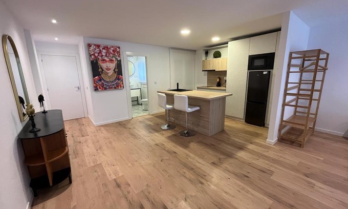 Jaen Apartment | Family-Friendly Getaway at Apartamento Jontoya 2 - Rated 9.1