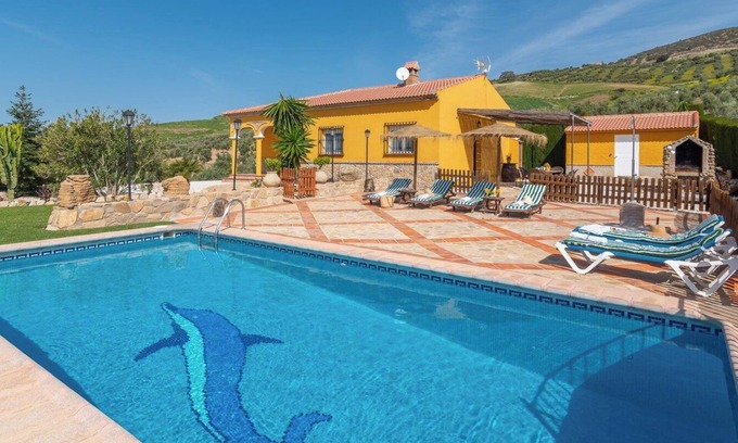 La Joya Villa | Discover Villa José y Ana Antequera with Pool & Spa