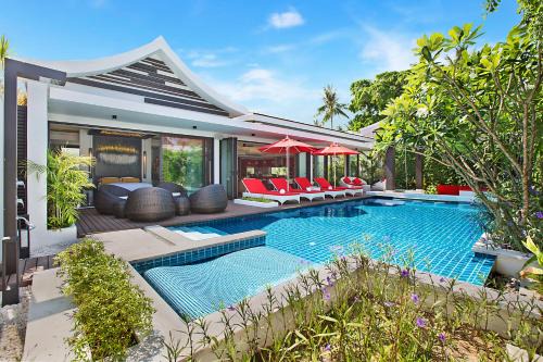 Hua Thanon Villa | Villa Julia: Beachfront Paradise with Private Pool & Chef