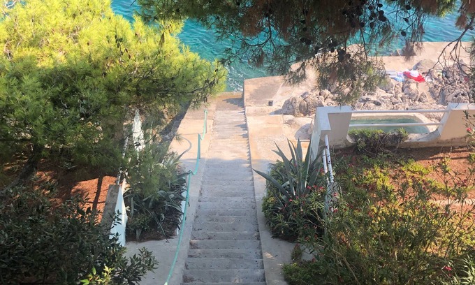 Smokvica House | Experience Villa K Splash'in: Family-Friendly & Pet Welcoming
