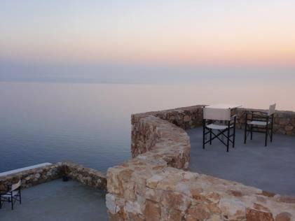 Anafi Apartment | Family-Friendly Villa Kalamiotissa with Excellent Reviews